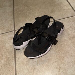 Sorel Vintage OG Black White Adjustable Strap Sandal Shoes